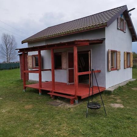 Domek Caloroczny Zastan Exterior photo